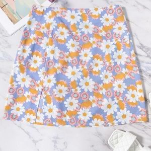 Colorful and very pretty skirt.  Pastel colours.